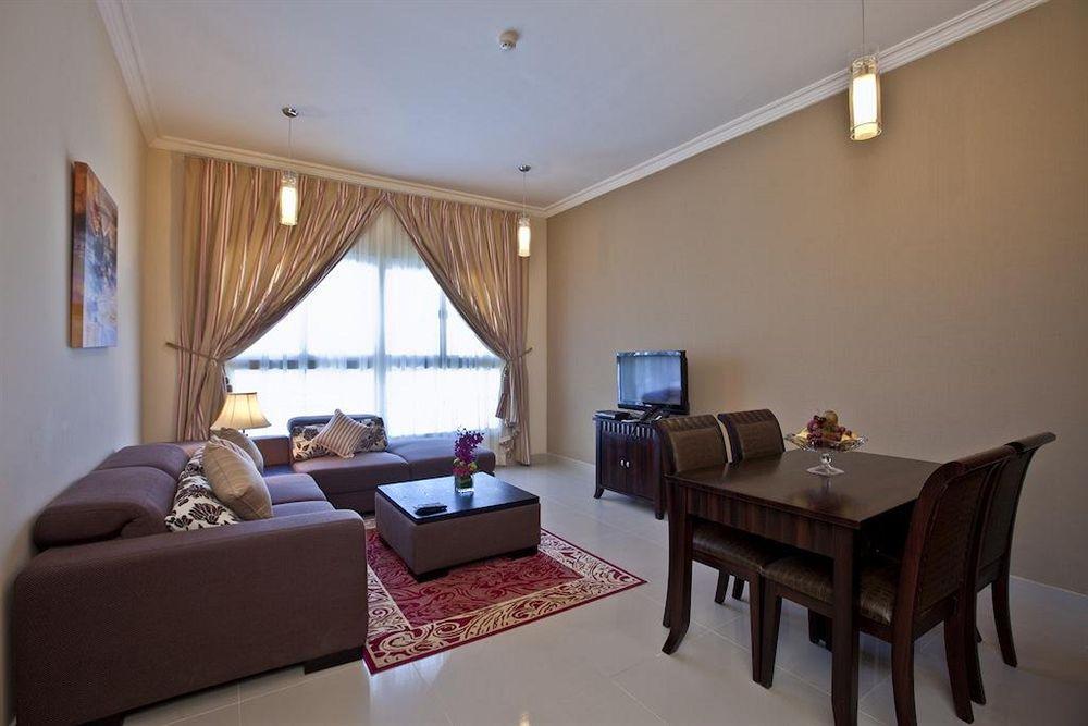 Doha Downtown Hotel Apartment מראה חיצוני תמונה